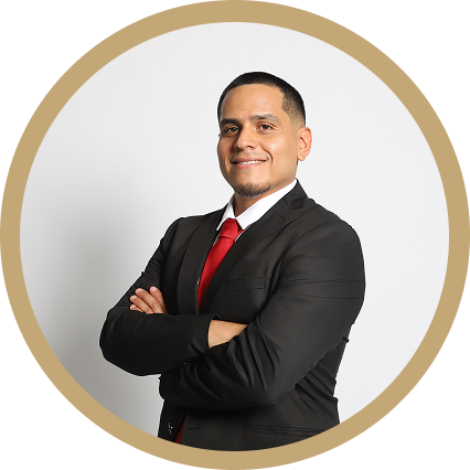 Roberto Ortiz, Real Estate Agent